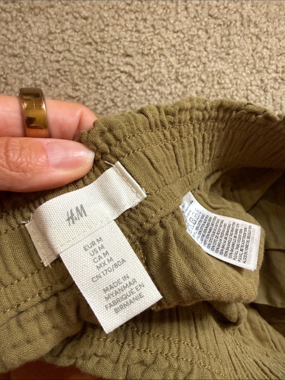 H&M Olive Green Women’s Relaxed Gauze Cotton Pants - Picture 2 of 4